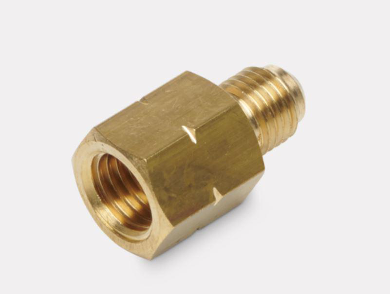 Adapter Utvändig Gänga 1/4" SAE - Invändig Gänga 1/2" ACME Vänster Wae