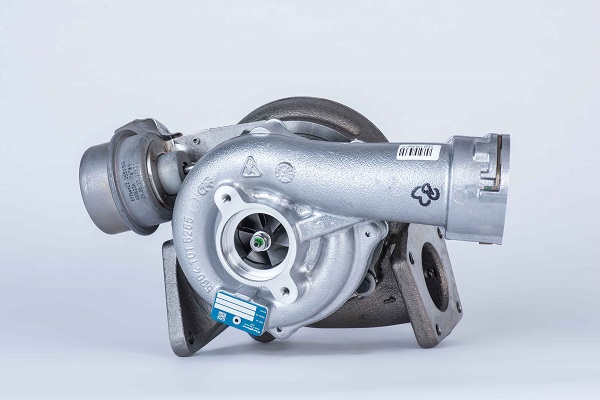 Turbo K04-032 - VW - T5 transporter, T5 transporter 4-motion - OE 070145701E