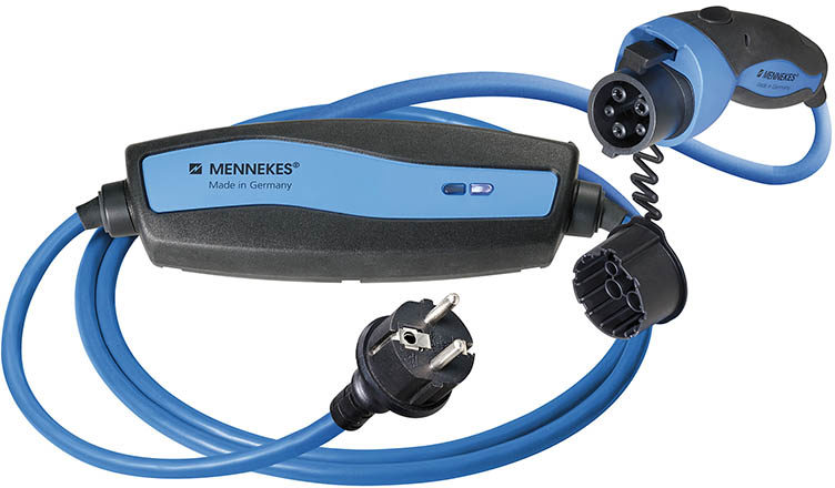Defa Mennekes (2,3 kW / 10 A) Stickkontakt til Type 1 - Ladekabel 8 me