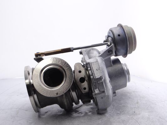 Turbo - BMW - X5 f15, 6-serie, 7-serie - OE 760579407,764609307