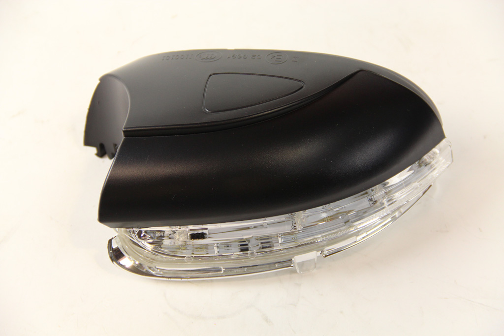 Spegelhus TYC - VW - Golf, Touran, Cross-touran - OE 5K0949102,6R0949102D