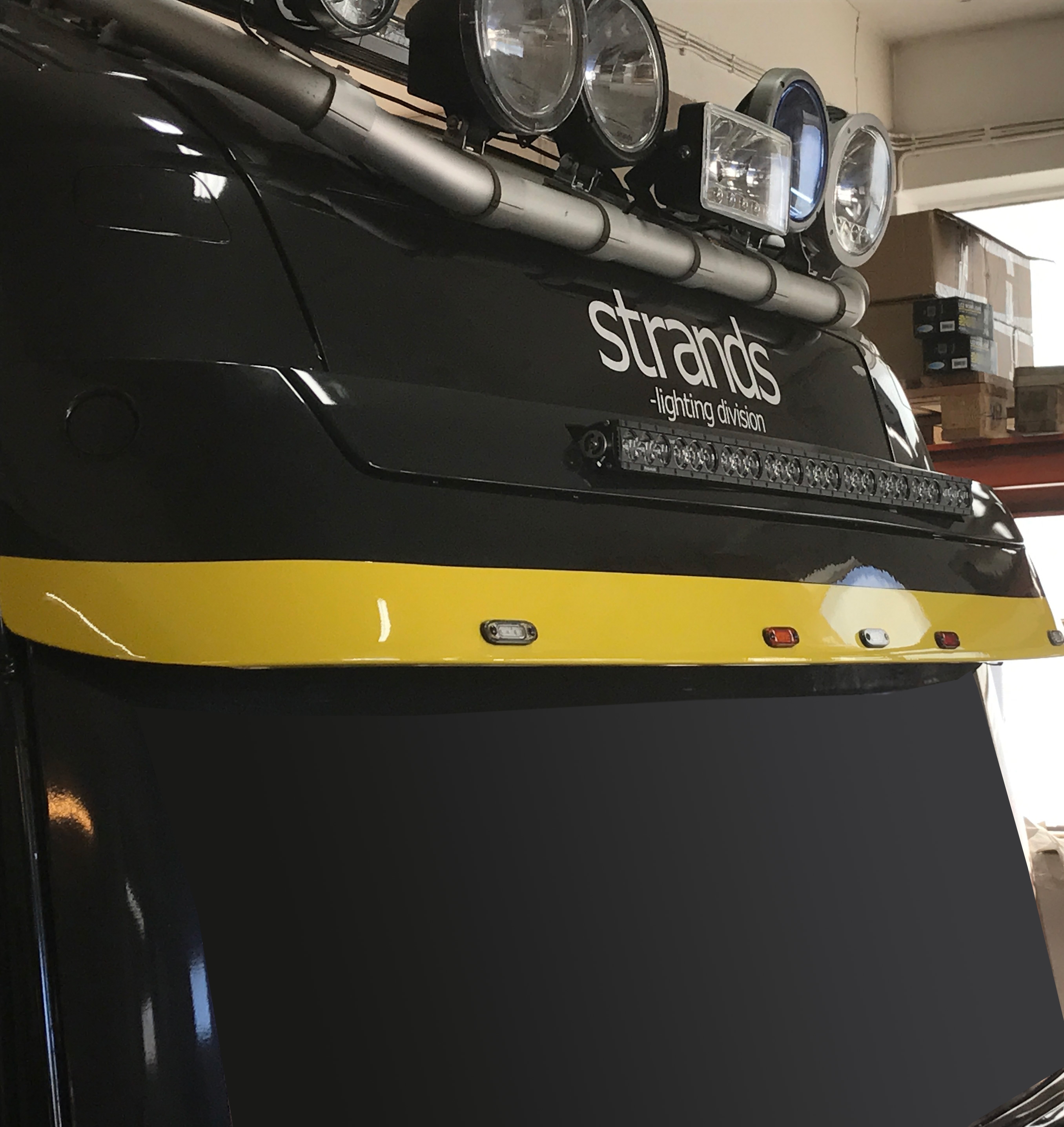 LED-rampspaket Alta passande Volvo FH Strands